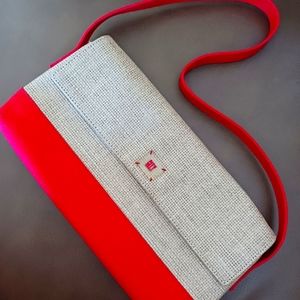 CITY DKNY Never Used red and tan handbag